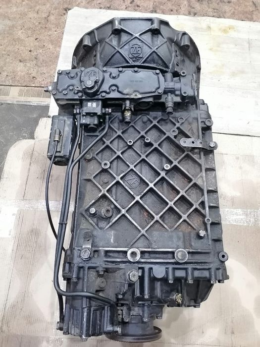 Продам КПП  ZF 16 S 181