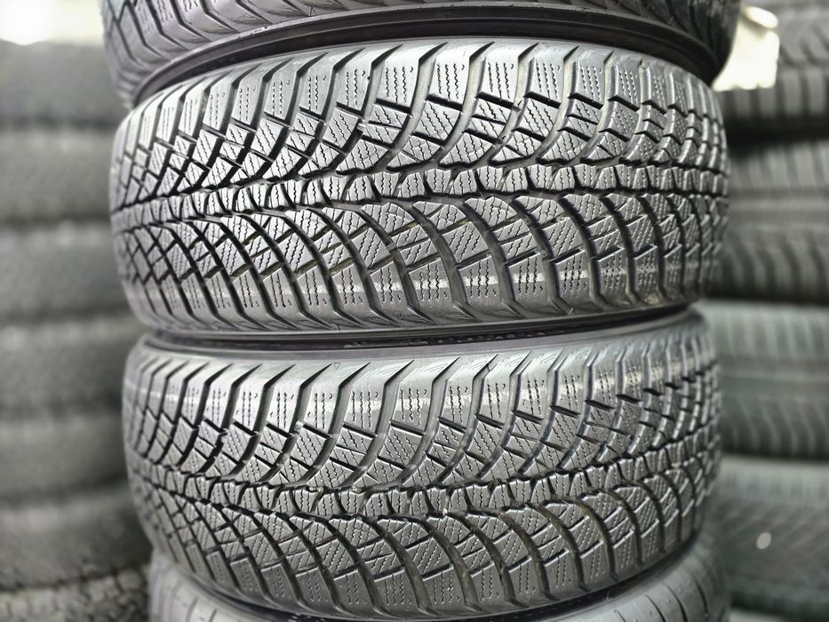 4x 205/55/17 M+S KUMHO Stare excelentă