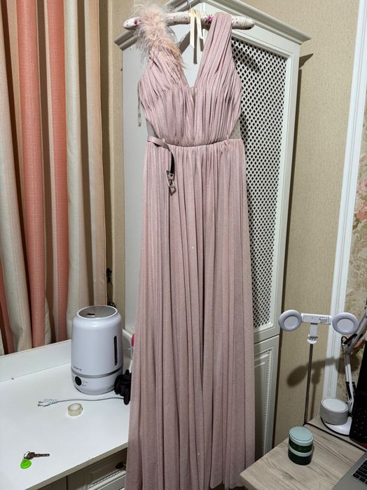 Вечернее платье,