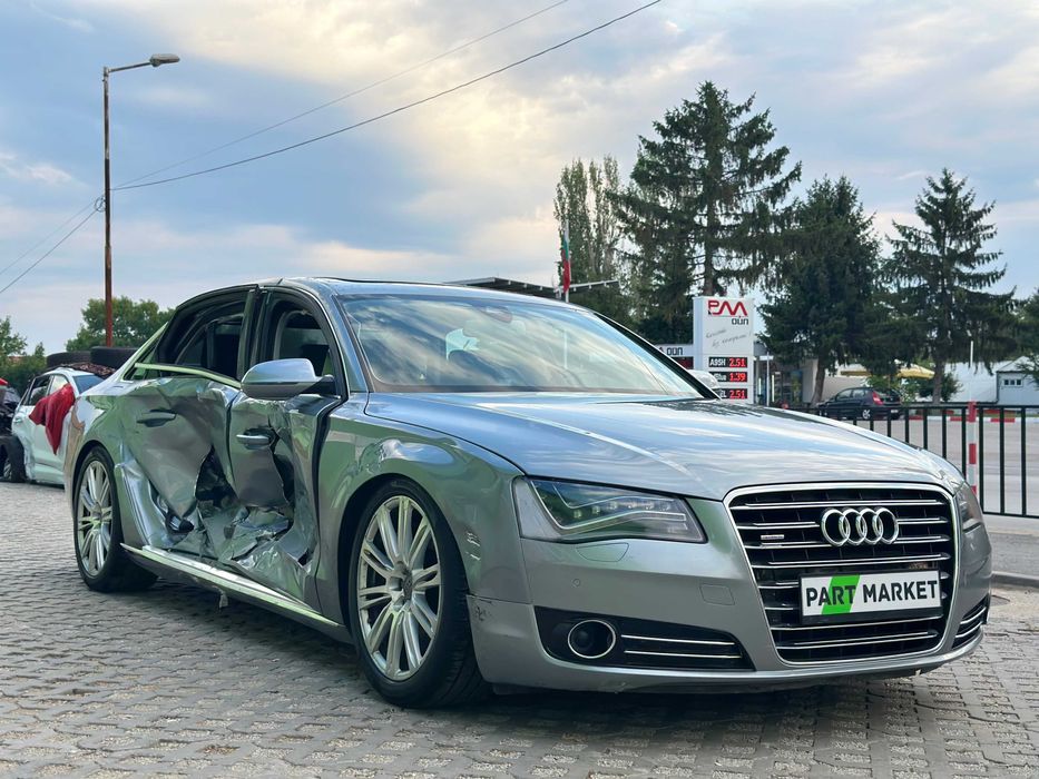 AUDI A8L 4.2FSI На Части