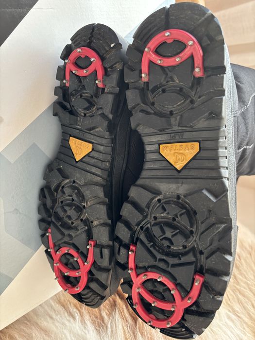 Мъжки зимни туристически ботуши Lytos