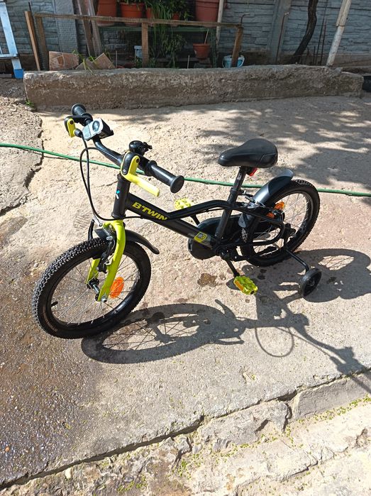 Vând bicicleta B-TWIN