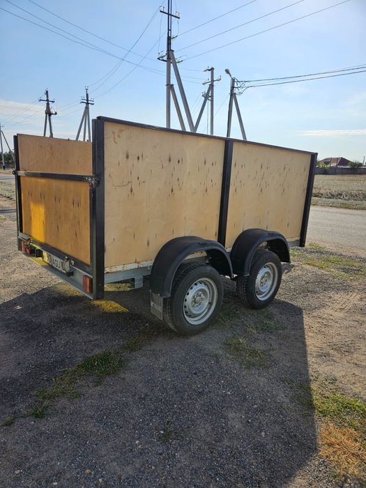 Продам прицеп новый.