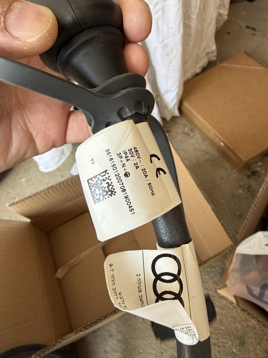 Statie incarcare audi E-Ton - modele plug-in