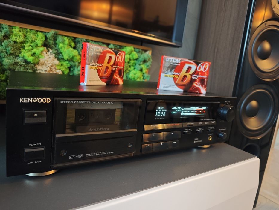 Касетъчен дек KENWOOD