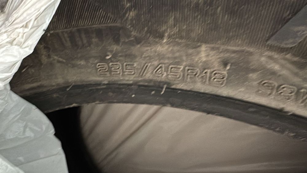 Продам летние шины R18