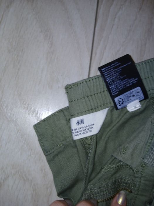 Pantaloni cargo verzi