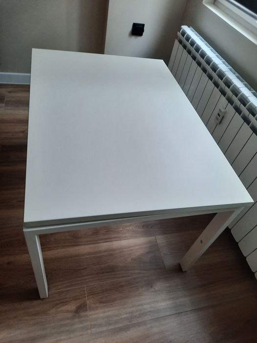 Офис бюро регулируемо