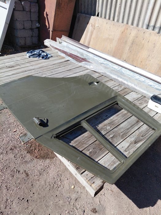 Дверь на камаз правая