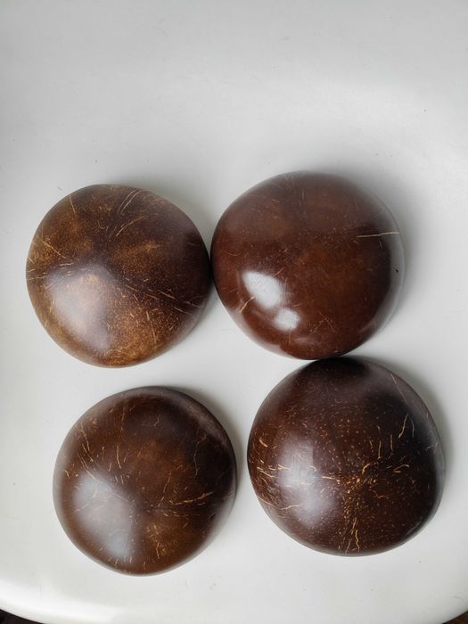 Кокосови ръчно рисувани купи за ключове,плодове,декорация