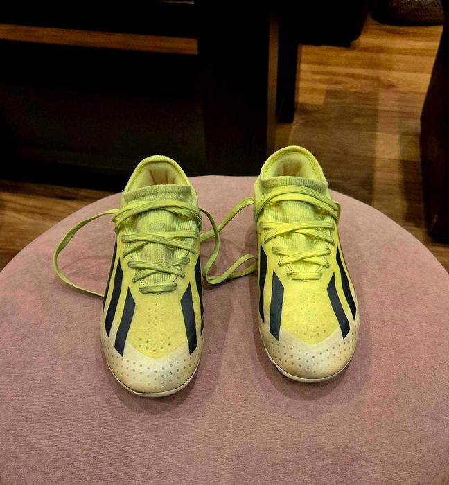 Детски футболни обувки 34 номер