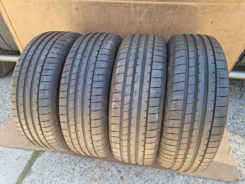 4 Goodyear R18 235/65 Летни гуми  DOT4518
