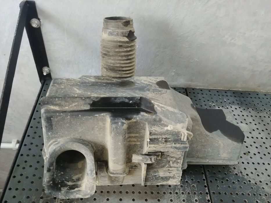 carcasa filtiru aer peugeot 307 1.6 b 9650677080b