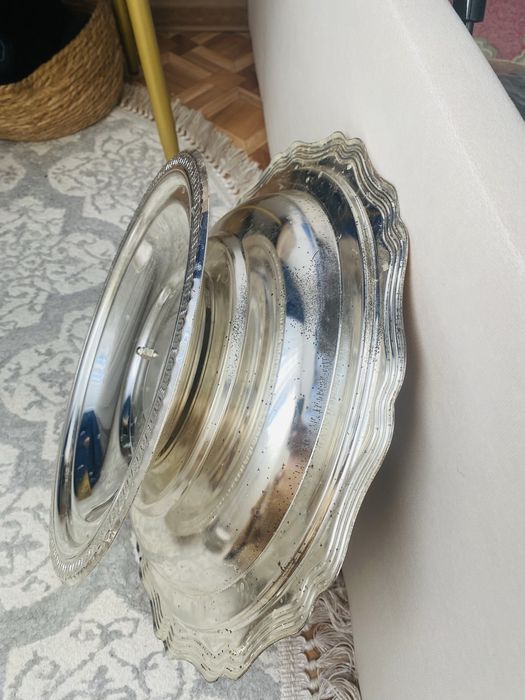 Блюдо с крышкой 2 штуки