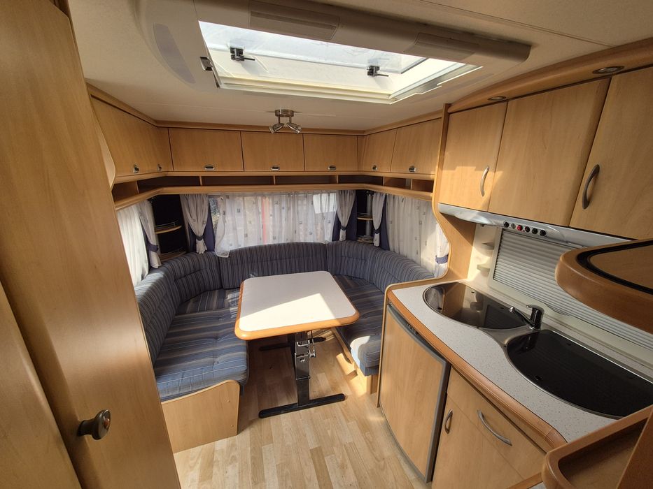 Rulota 4 persoane Hobby DeLuxe Easy 460 an 2004