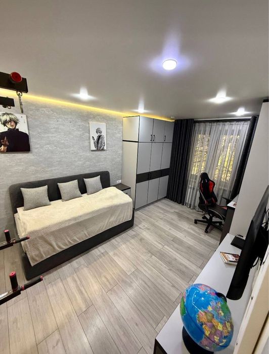 Евро квартира 3/2/4 на: Цум,Ц-7, 110школа