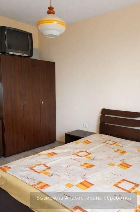 Двустаен апартамент в района на м-т Траката!