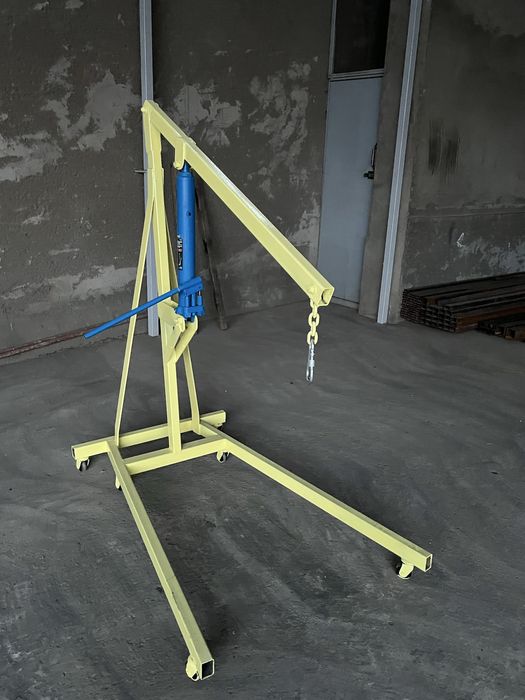 Подёомник для двигателя