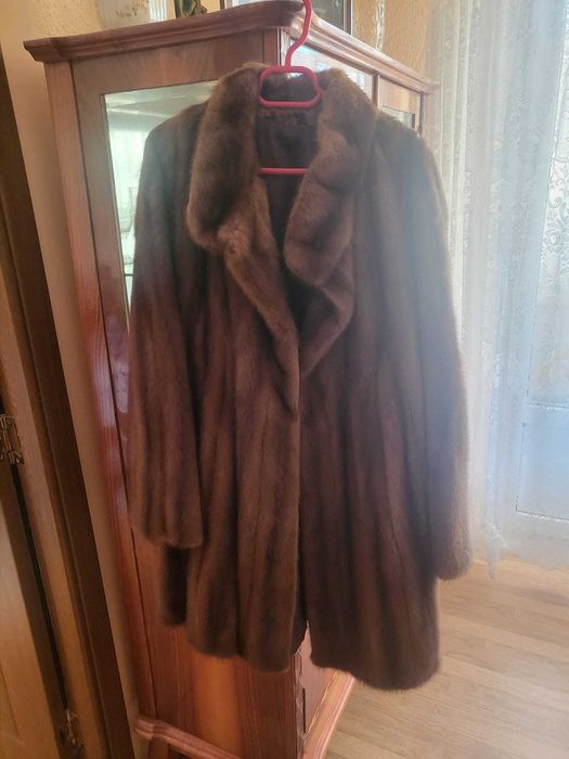 HAINA DE VIZON/NURCA NATURALA,  noua, marime  54-56