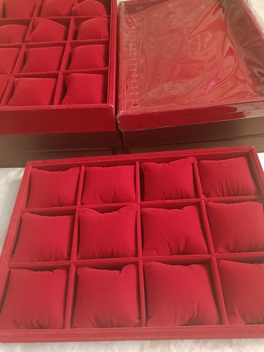 Поддон  с а т а м!!!