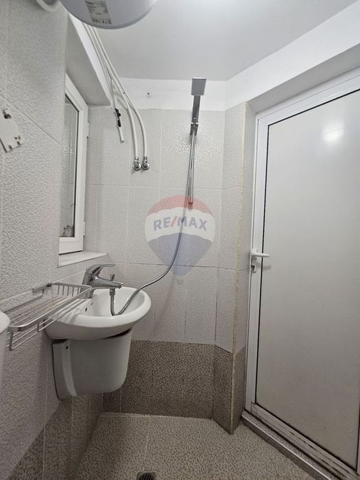 Дава се под наем Едностаен апартамент в Варна, Погреби - 40 кв.м за 255 € - Снимка #5