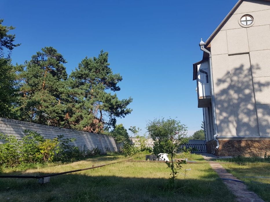 Продам дом 6-комнатный