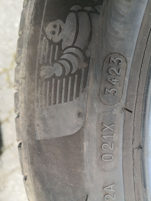 205 55 17 цола гуми Michelin dot 23 4 броя