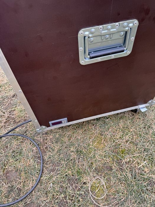 Masina  fum greu  cu gheata carbonica