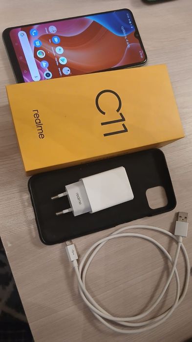 Телефон realme c11