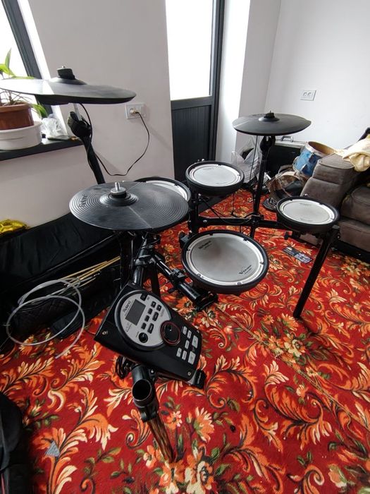 Roland Td 11 kv sotiladi
