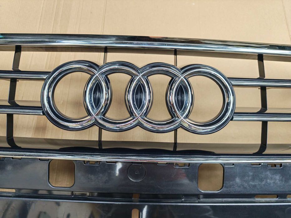 Решетка за Audi A8
