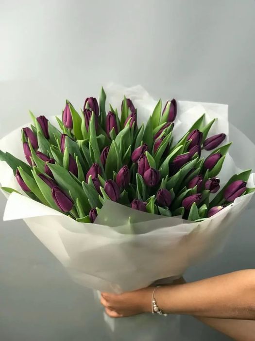 101 тюльпаны 9900тг Қызғалдақ 101 роза