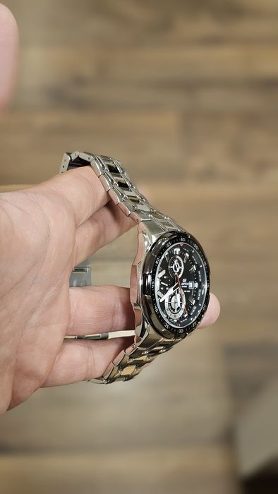 Часовник Casio Edifice EFR-539D