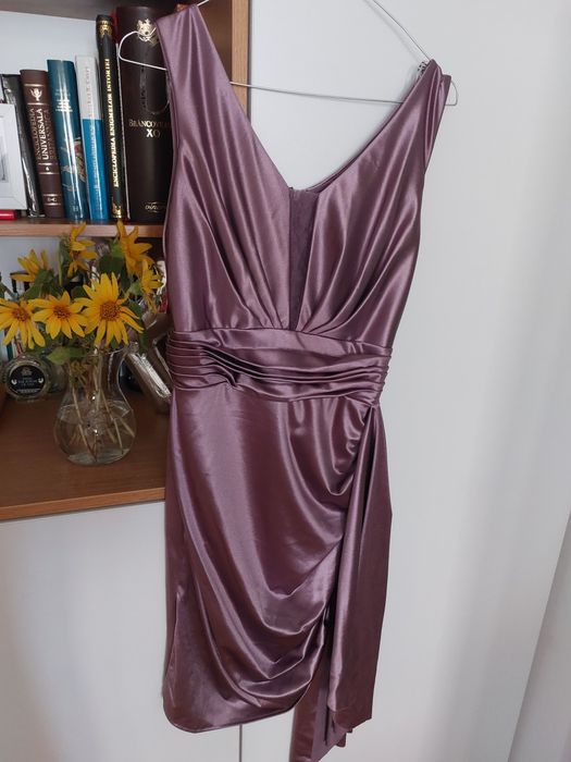 Rochie cu fronseuri lila