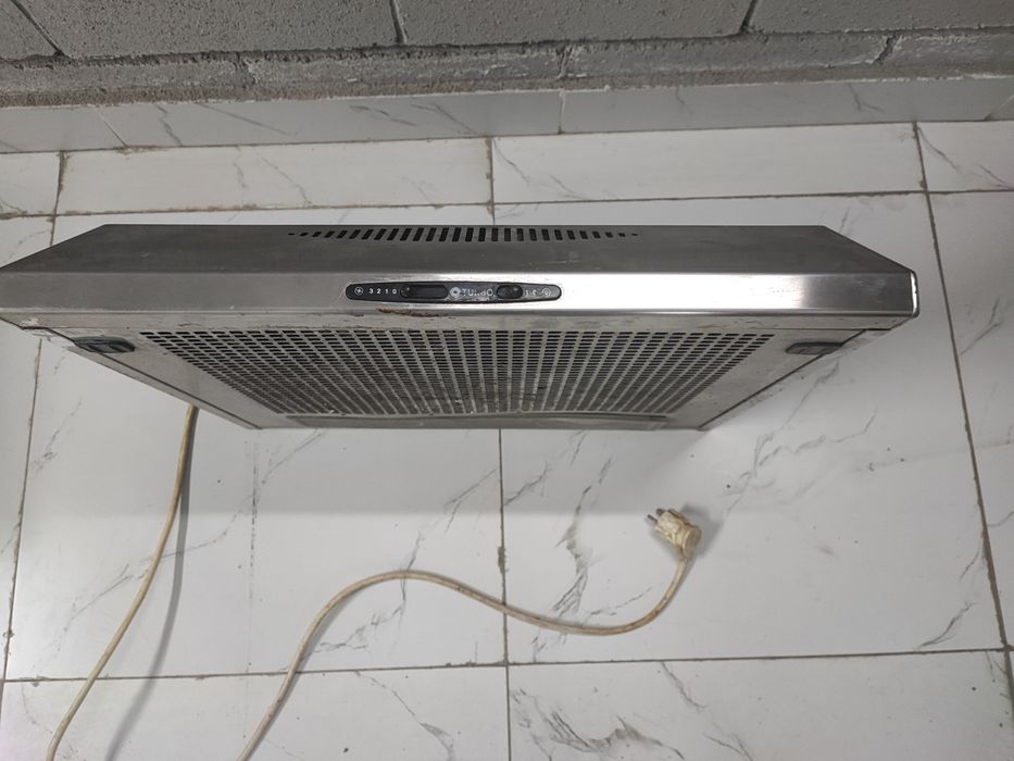 Вытяжка на кухню