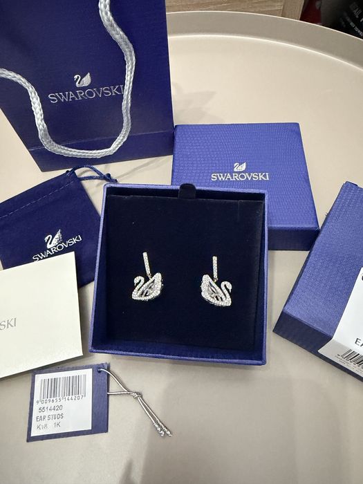 Cercei Swarovski femei