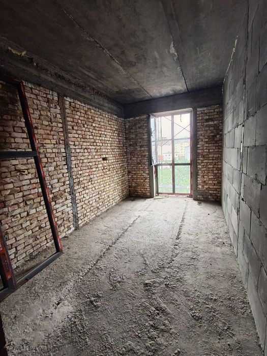 Fargonada Dom sotiladi