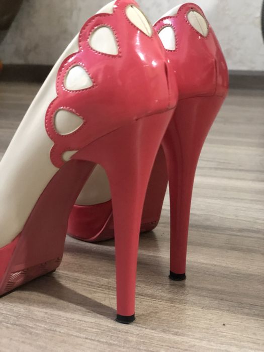 Туфли женские