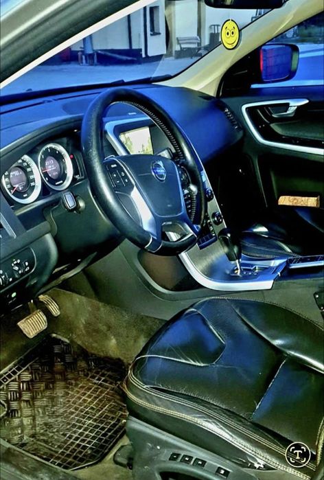 Vând Volvo xc60, an 2012