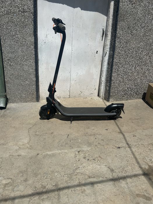 Електрическа тротинетка Ninebot e2 plus