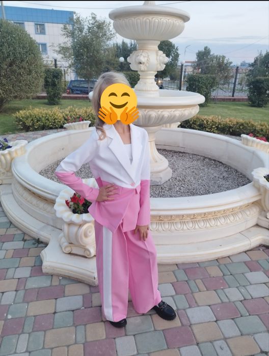 Платья , костюмы на девочек