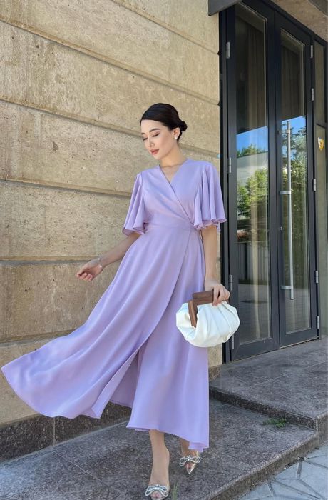 Женское платье,