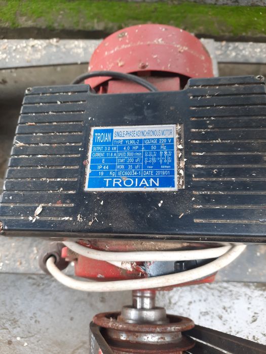 Vânde abrik tâmplărie,plus circular.r.