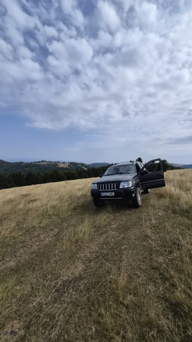 Vând jeep grand cheroche 2.7