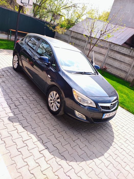 Opel Astra J 1.7 tdci