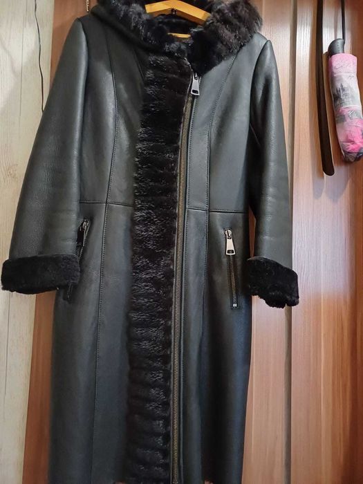 Продам дублёнку натуральную