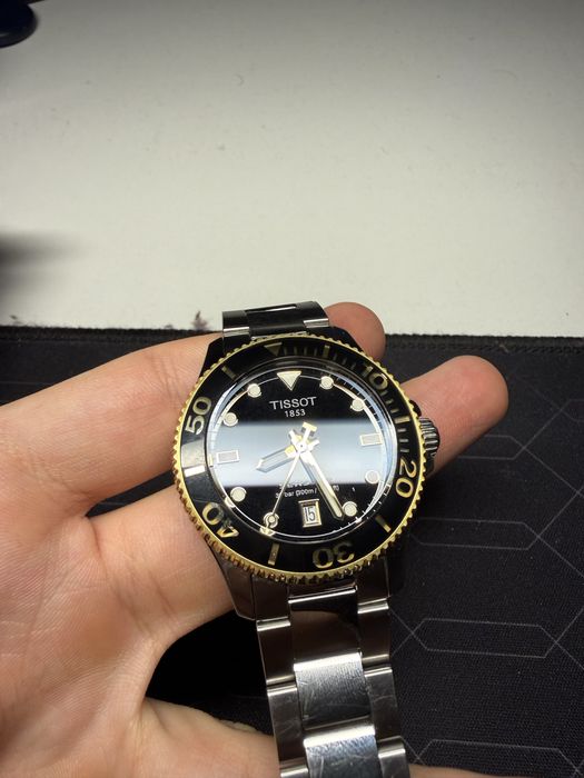 Tissot Seastar 1000 Quartz Two-Tone – Stare foarte bună