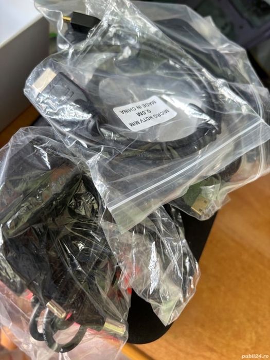 Tabletă monitor-camera pentru aparate foto-noua