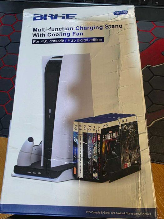 Подставка под PlayStation 5.