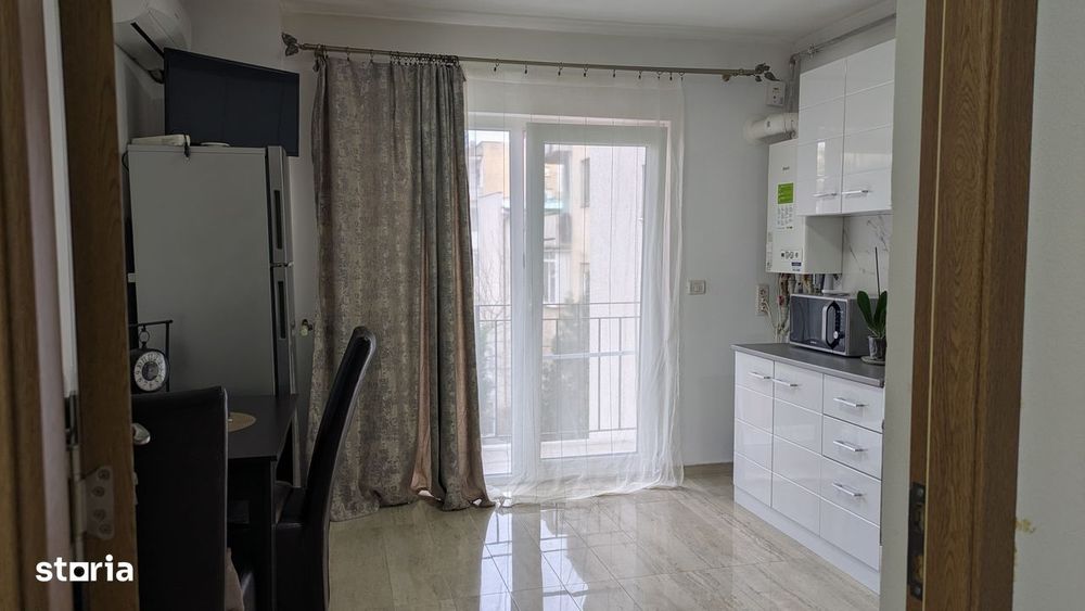 Inchiriez ap cu 1 camera, bloc nou, in centru!